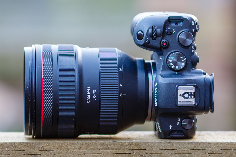RF 28 70mm F2L 01